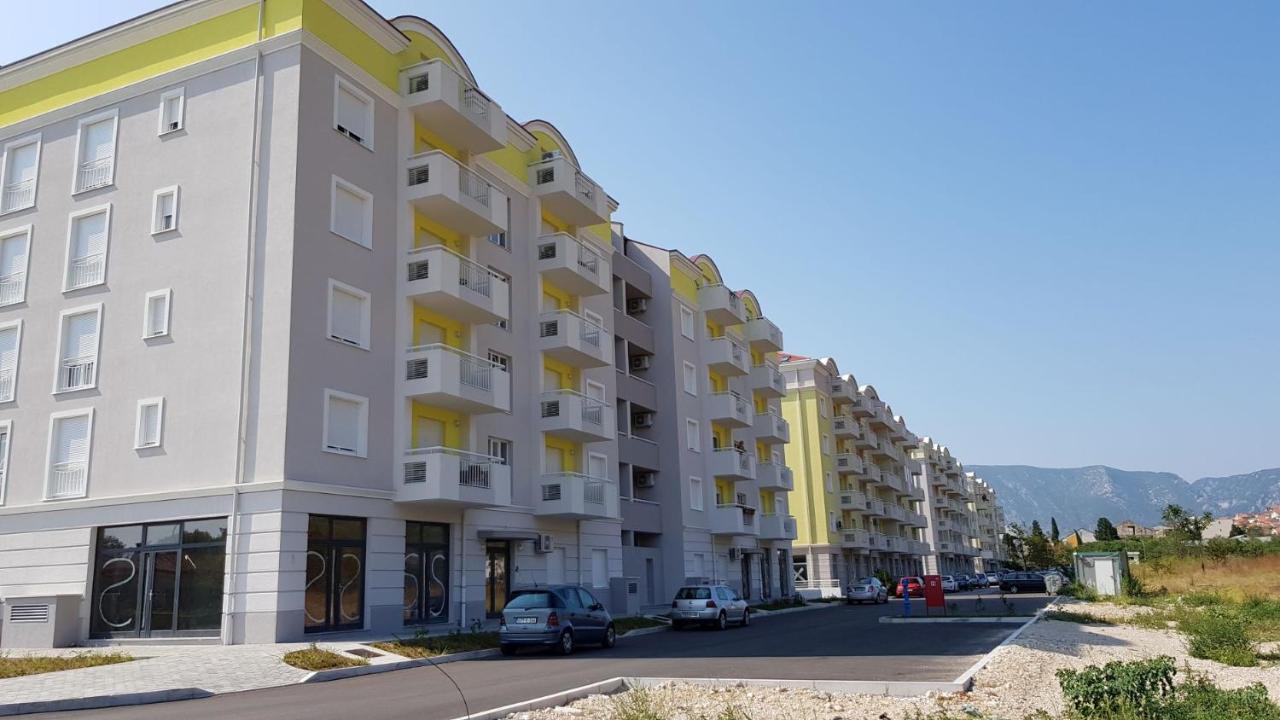 Sun Valley Apartments Mostar Exteriör bild